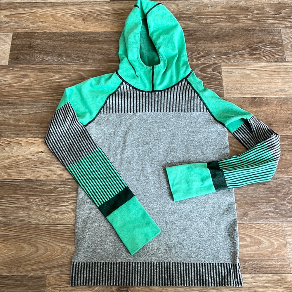 Ladies juniors Gap motion small hoodie workout gym lightweight yoga running